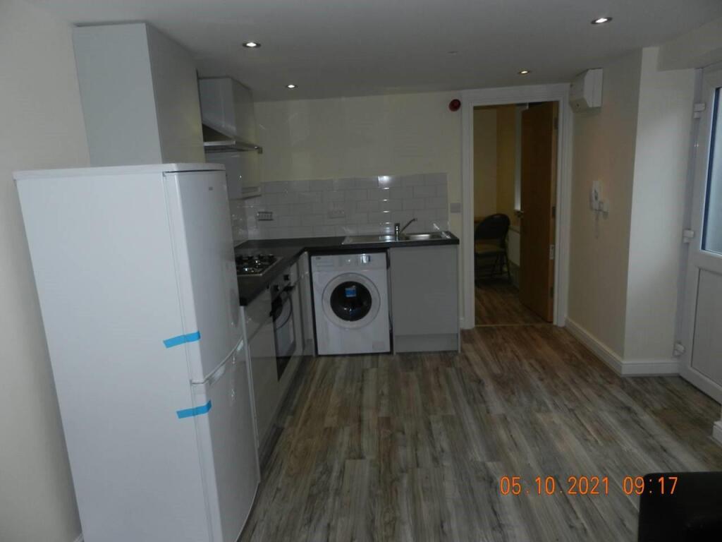 2 bed Detached for rent in Cardiff. From Keylet - Cathays