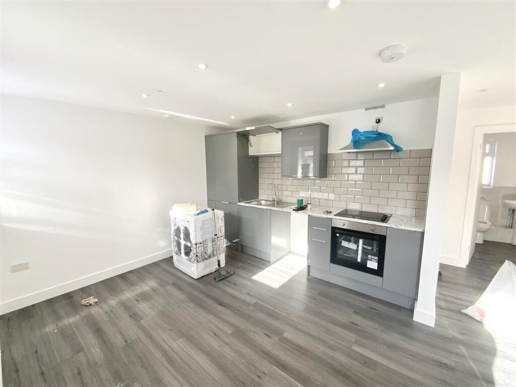 1 bed Detached for rent in Cardiff. From Keylet - Cathays 1 bed Detached for rent in Cardiff. From Keylet - Cathays
