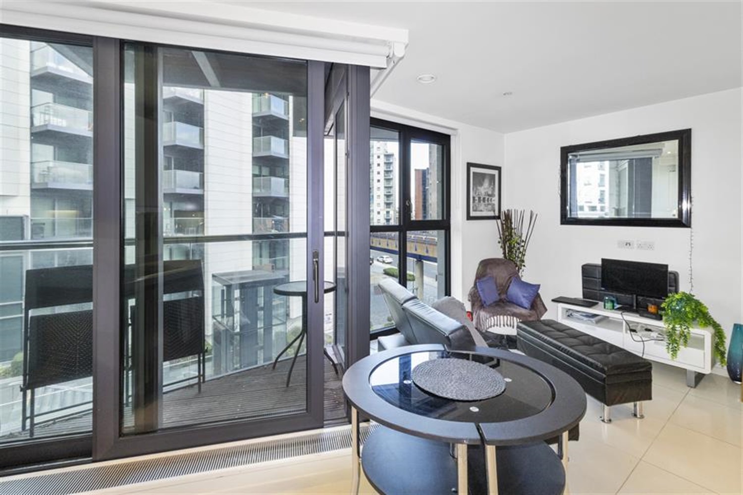 0 bed Studio for rent in London. From Henry Wiltshire - Canary Wharf