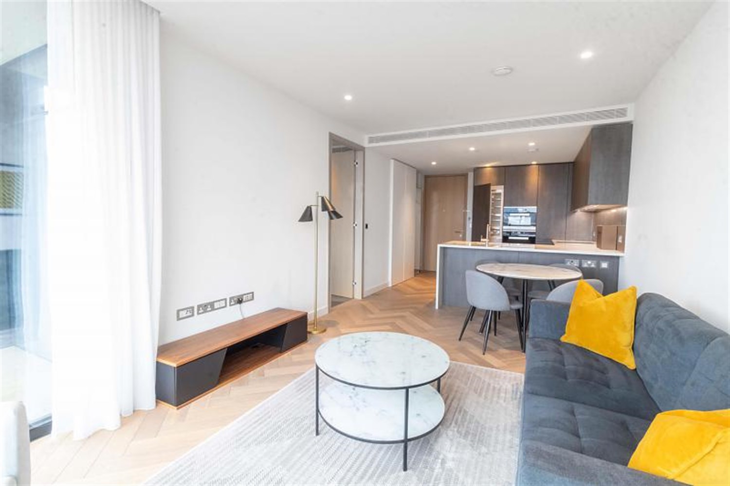 1 bed Apartment for rent in London. From Henry Wiltshire - Canary Wharf