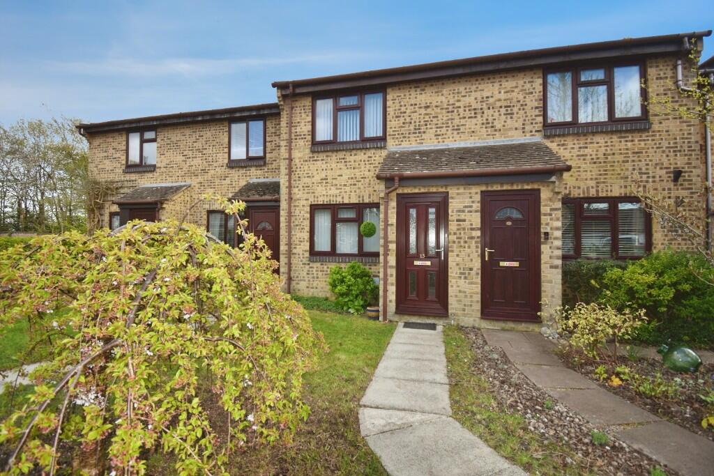 2 bed Mid Terraced House for rent in Fareham. From Brook Independent Residential Lettings - Park Gate