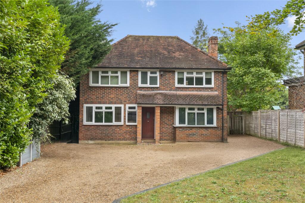 4 bed Detached for rent in Effingham. From APW Lettings - Cobham