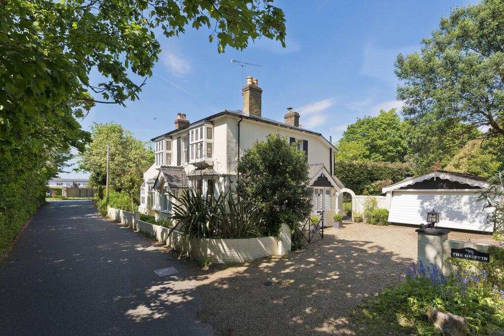 4 bed Detached for rent in Stoke D'Abernon. From APW Lettings - Cobham