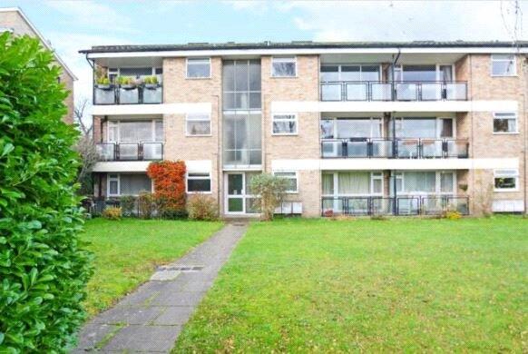 2 bed 1st Floor Flat for rent in Weybridge. From APW Lettings - Weybridge