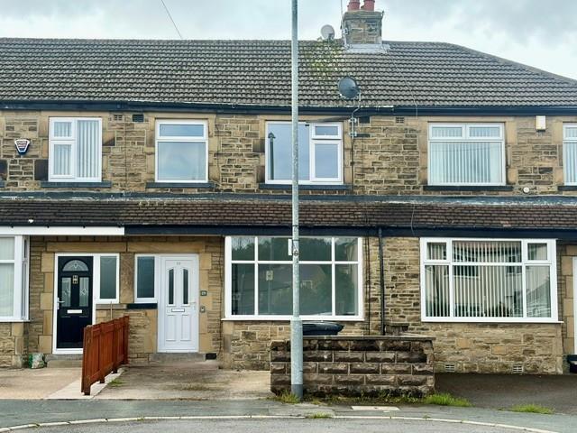3 bed Mid Terraced House for rent in Halifax. From Bronte Estate Agents - Queensbury 3 bed Mid Terraced House for rent in Halifax. From Bronte Estate Agents - Queensbury