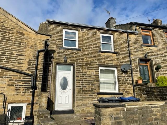 2 bed End of Terrace for rent in Thornton. From Bronte Estate Agents - Queensbury 2 bed End of Terrace for rent in Thornton. From Bronte Estate Agents - Queensbury