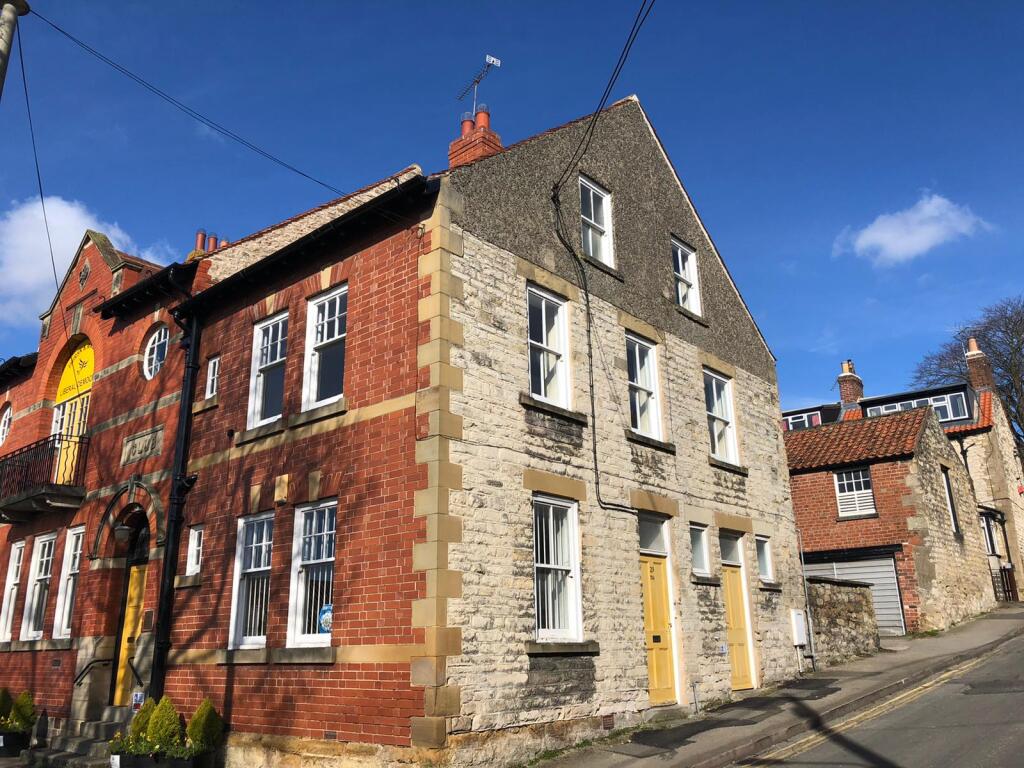 2 bed 1st Floor Flat for rent in Pickering. From Bulmers Letting - Malton