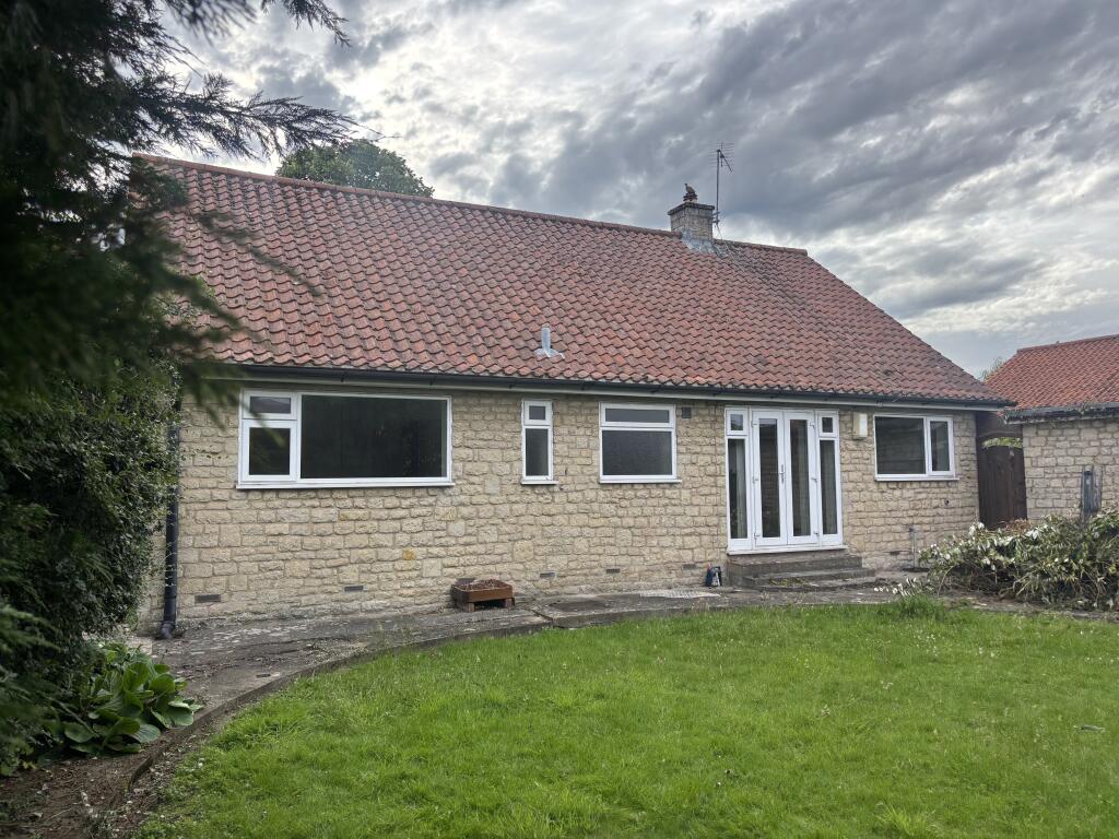 2 bed Bungalow for rent in Helmsley. From Bulmers Letting - Malton