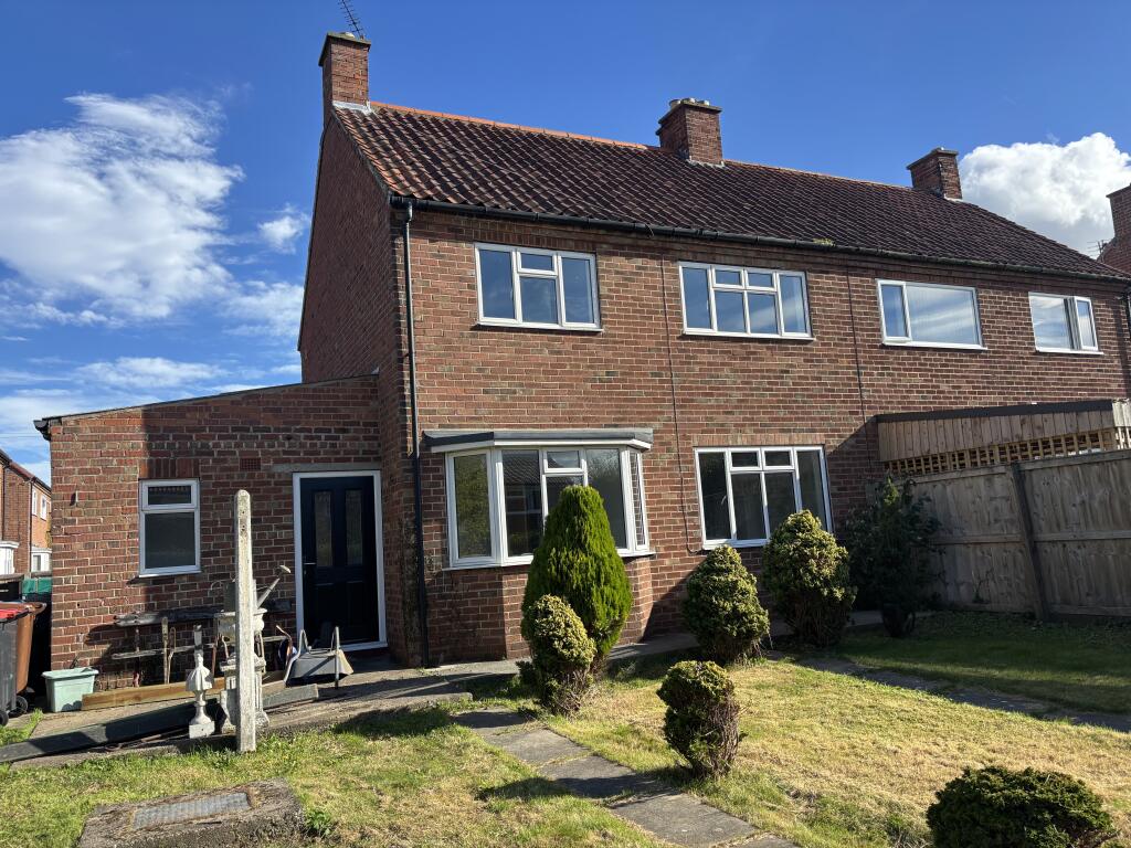 3 bed Detached for rent in Malton. From Bulmers Letting - Malton 3 bed Detached for rent in Malton. From Bulmers Letting - Malton