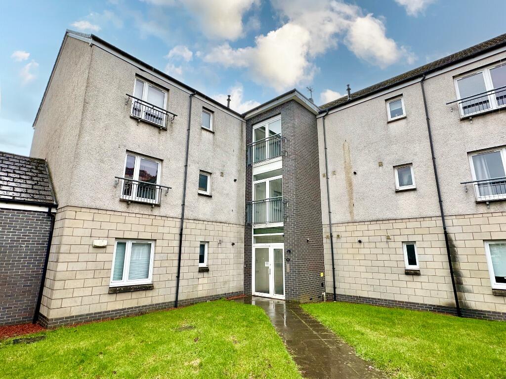 2 bed 1st Floor Flat for rent in Rutherglen. From CAIRN LETTING & ESTATE AGENCY - Glasgow