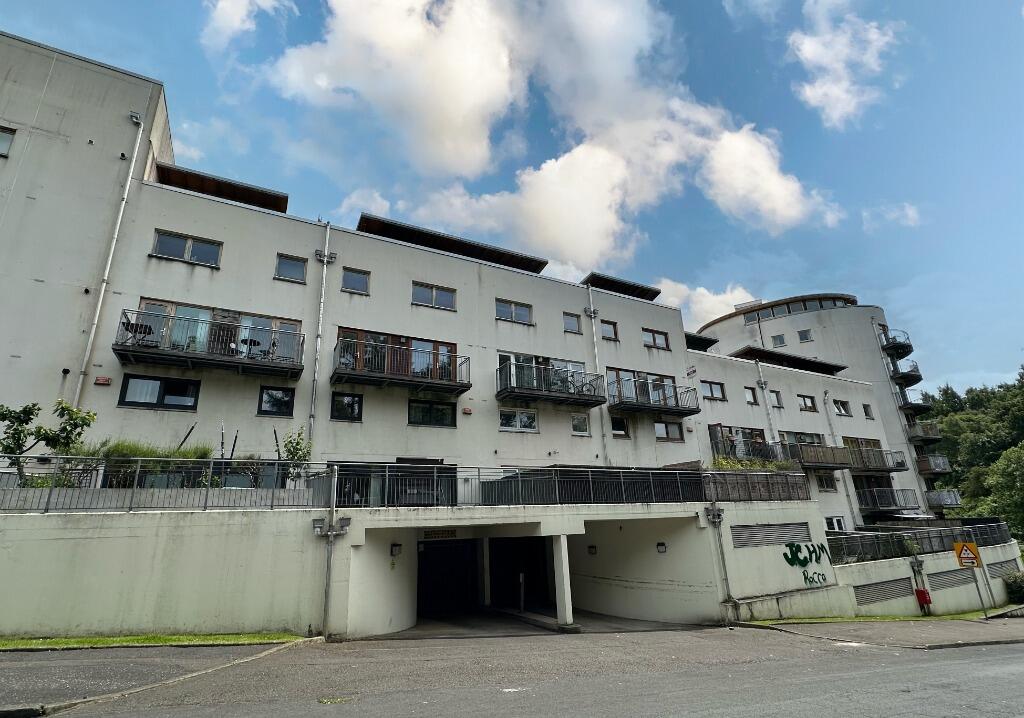 2 bed 1st Floor Flat for rent in Bishopbriggs. From CAIRN LETTING & ESTATE AGENCY - Glasgow