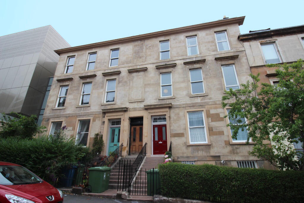 5 bed 1st Floor Flat for rent in Glasgow. From CAIRN LETTING & ESTATE AGENCY - Glasgow
