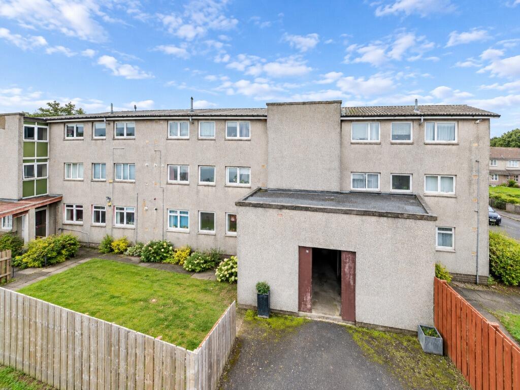 2 bed 1st Floor Flat for rent in Renfrew. From CAIRN LETTING & ESTATE AGENCY - Glasgow
