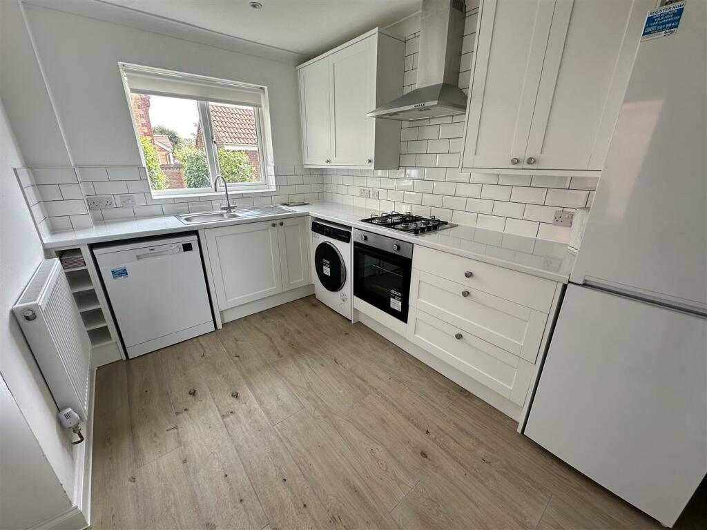 3 bed Detached House for rent in Workhouse Hill. From Home Sales and Lettings