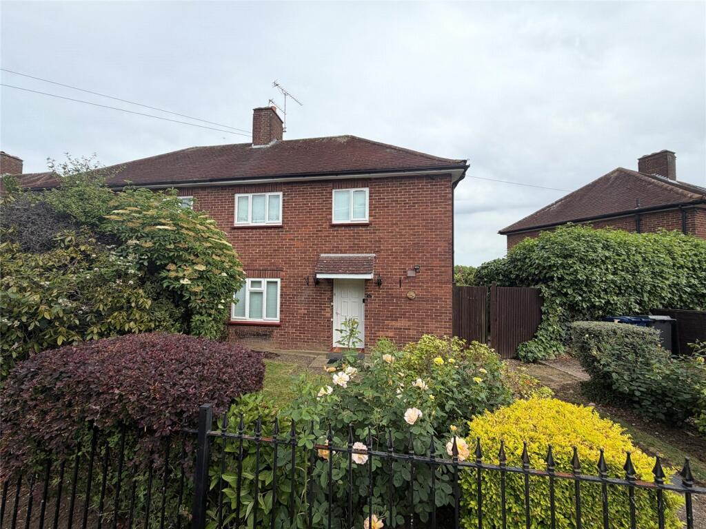 3 bed Semi Detached for rent in Arkley. From Hunters - Barnet