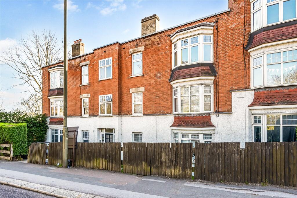 2 bed Apartment for rent in Barnet. From Hunters - Barnet