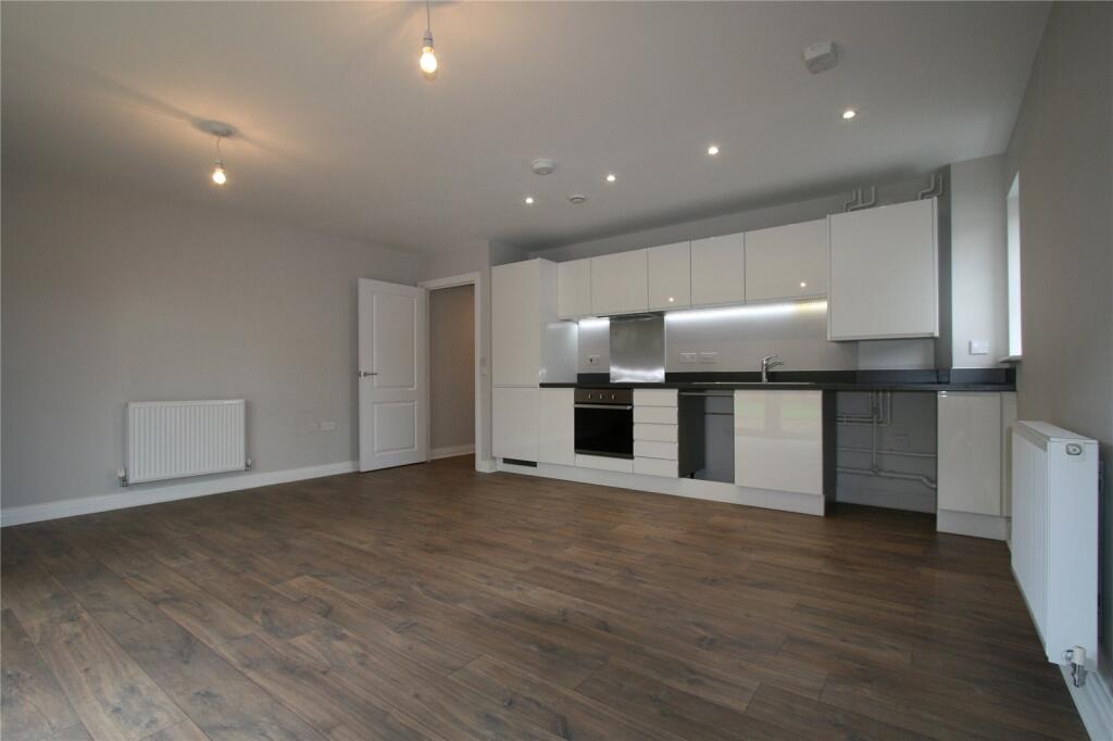 2 bed Apartment for rent in Barnet. From Hunters - Barnet