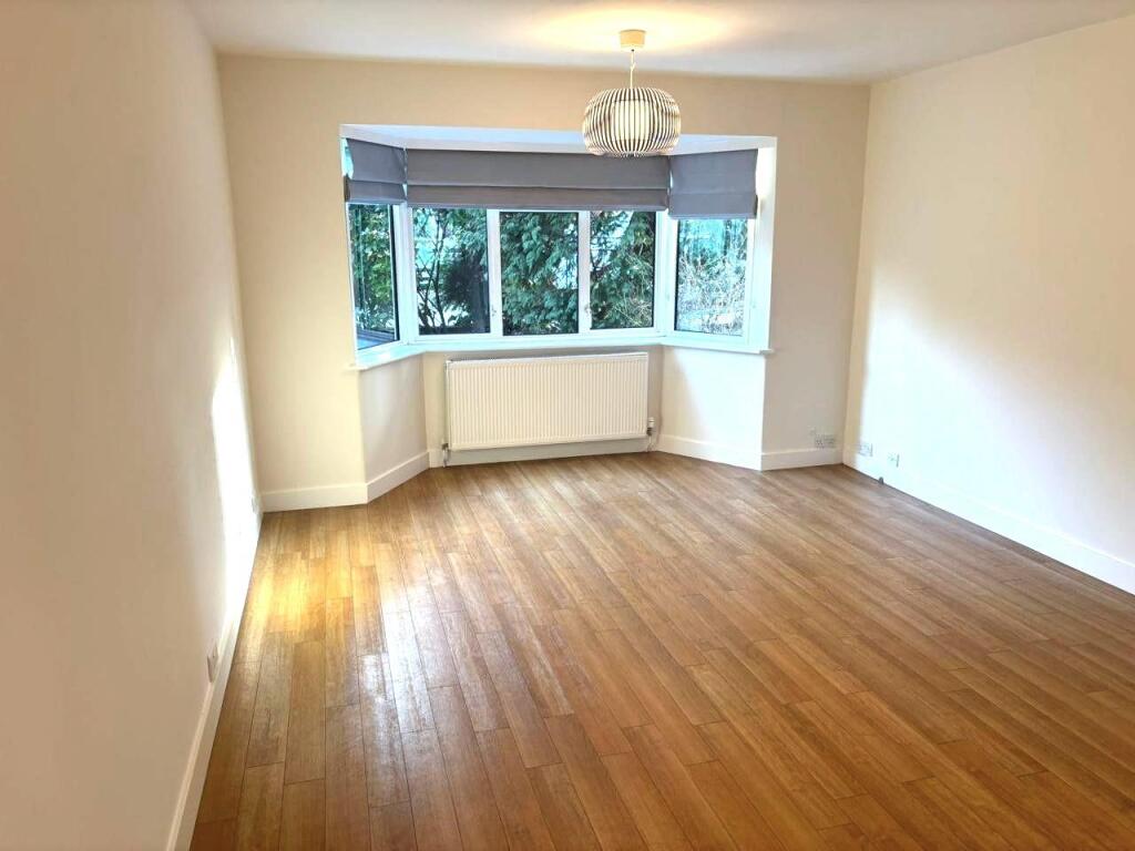 2 bed Detached for rent in East Molesey. From Keys Residential Ltd