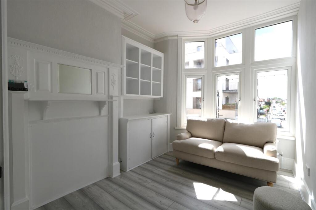 1 bed Apartment for rent in New Malden. From Keys Residential Ltd