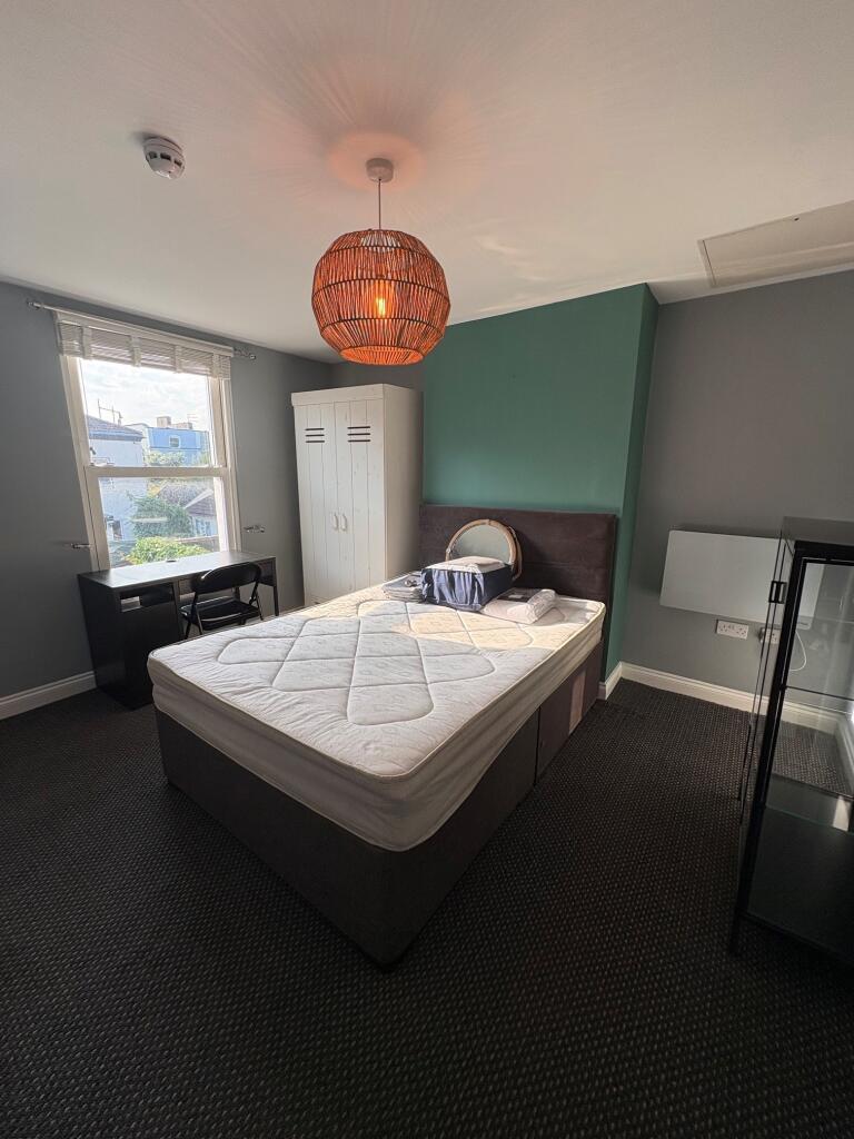 1 bed House Share for rent in Bower Ashton. From Just Lets - Bristol