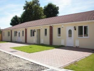 2 bed Terraced bungalow for rent in Dundry. From Just Lets - Bristol 2 bed Terraced bungalow for rent in Dundry. From Just Lets - Bristol