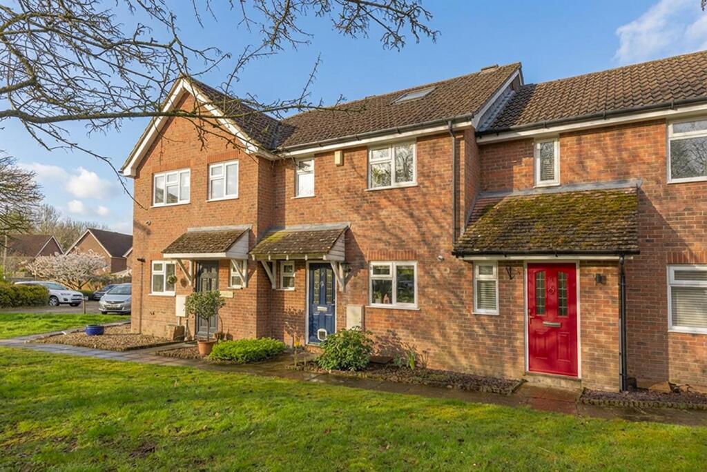 4 bed Mid Terraced House for rent in West Malling. From Kings Hill Properties - Kings Hill