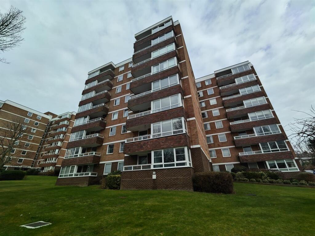 2 bed 1st Floor Flat for rent in Brighton and Hove. From Just Lets - Hove 2 bed 1st Floor Flat for rent in Brighton and Hove. From Just Lets - Hove