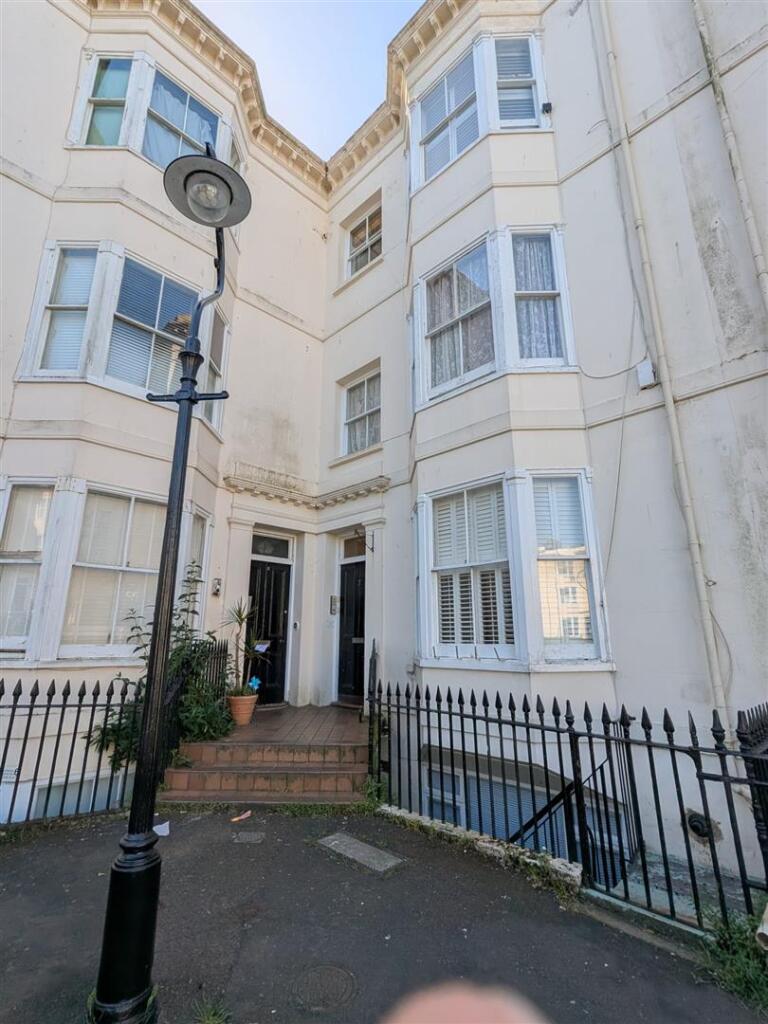 2 bed 1st Floor Flat for rent in Brighton and Hove. From Just Lets - Hove 2 bed 1st Floor Flat for rent in Brighton and Hove. From Just Lets - Hove