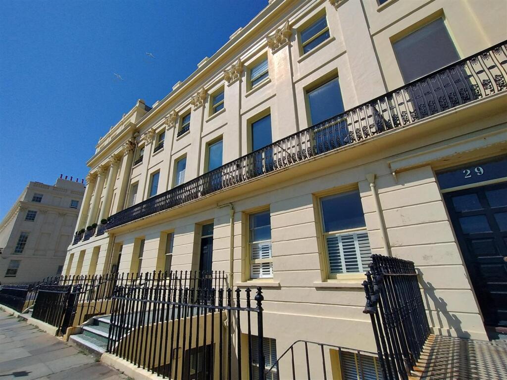 1 bed 1st Floor Flat for rent in Brighton and Hove. From Just Lets - Hove