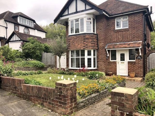 3 bed Detached for rent in Portslade-by-Sea. From Just Lets - Hove 3 bed Detached for rent in Portslade-by-Sea. From Just Lets - Hove