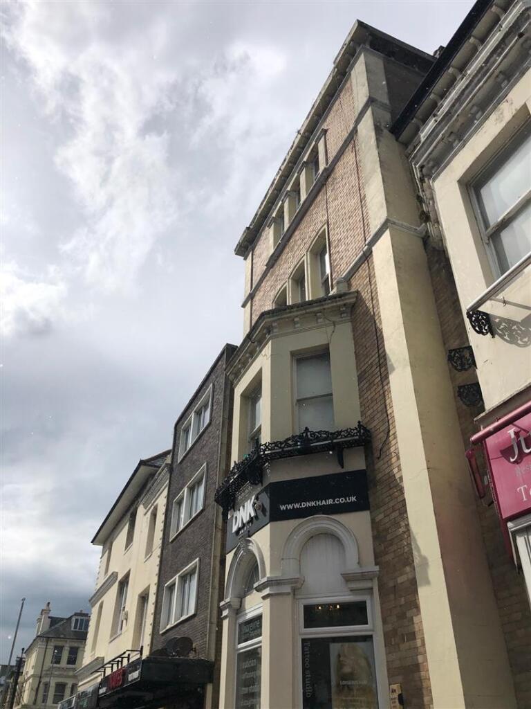 3 bed 1st Floor Flat for rent in Brighton and Hove. From Just Lets - Hove