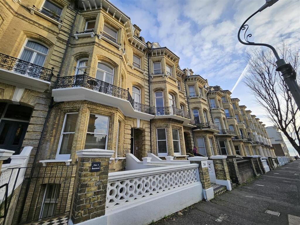 2 bed 1st Floor Flat for rent in Brighton and Hove. From Just Lets - Hove 2 bed 1st Floor Flat for rent in Brighton and Hove. From Just Lets - Hove