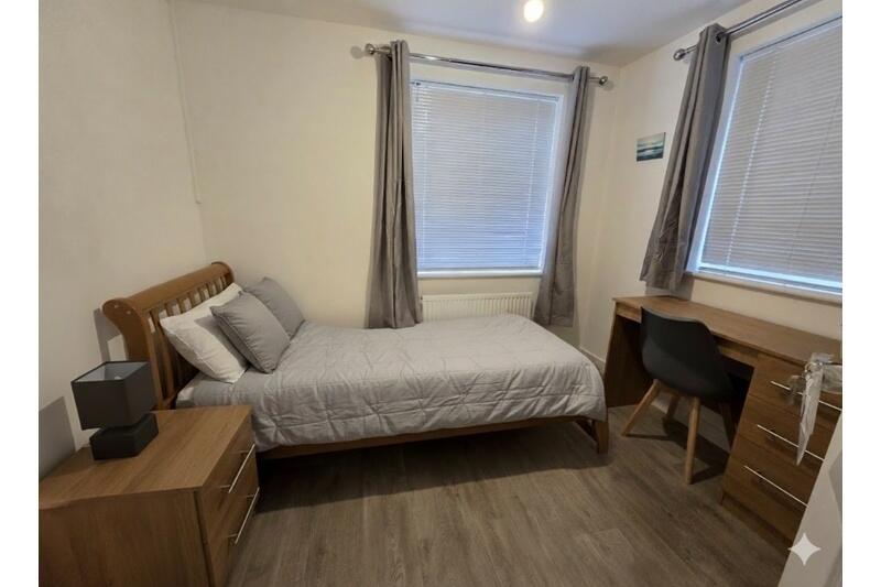 5 bed House Share for rent in Goathurst. From Linda Saunders Estate Agents - Bridgwater 5 bed House Share for rent in Goathurst. From Linda Saunders Estate Agents - Bridgwater