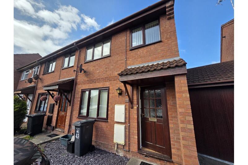 3 bed End of Terrace for rent in Bridgwater. From Linda Saunders Estate Agents - Bridgwater 3 bed End of Terrace for rent in Bridgwater. From Linda Saunders Estate Agents - Bridgwater
