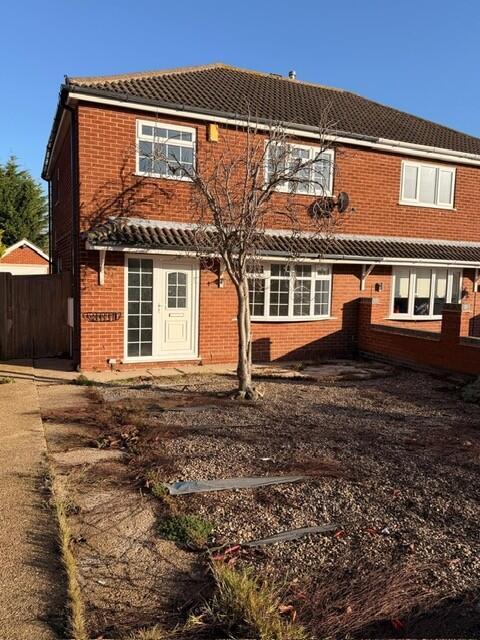 3 bed Semi Detached for rent in Cleethorpes. From Lovelle Estate Agency - Grimsby