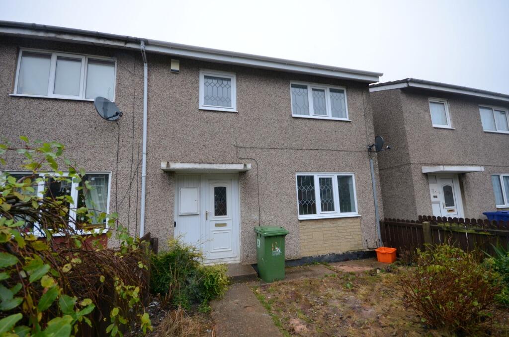 3 bed Mid Terraced House for rent in Bradley. From Lovelle Estate Agency - Grimsby 3 bed Mid Terraced House for rent in Bradley. From Lovelle Estate Agency - Grimsby