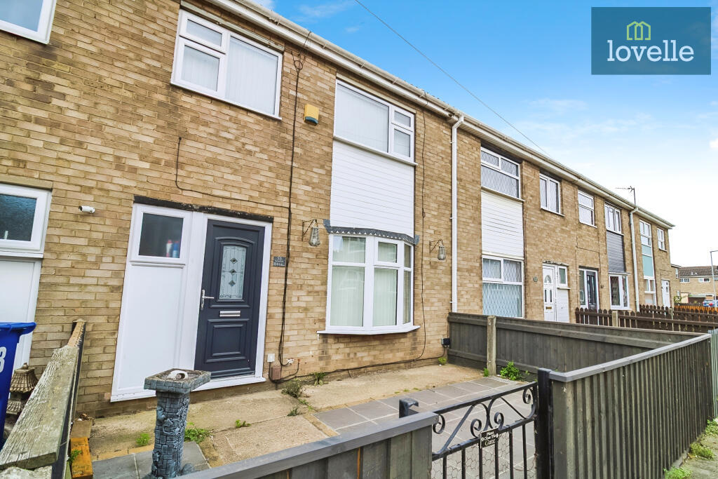 3 bed Mid Terraced House for rent in Grimsby. From Lovelle Estate Agency - Grimsby