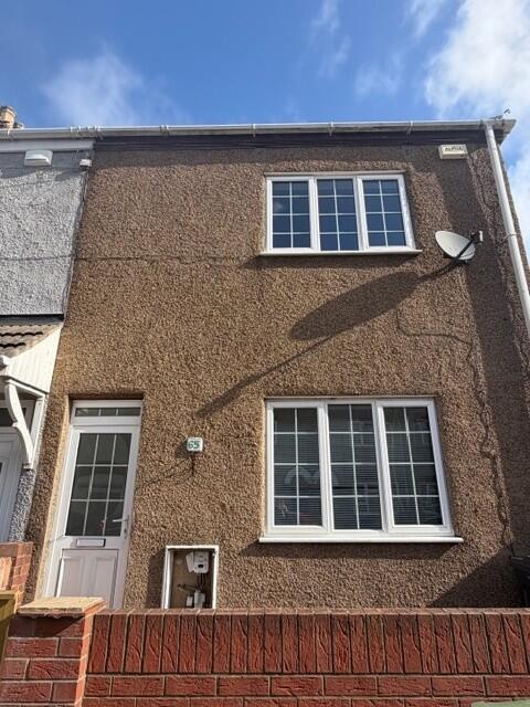 3 bed Mid Terraced House for rent in Cleethorpes. From Lovelle Estate Agency - Grimsby