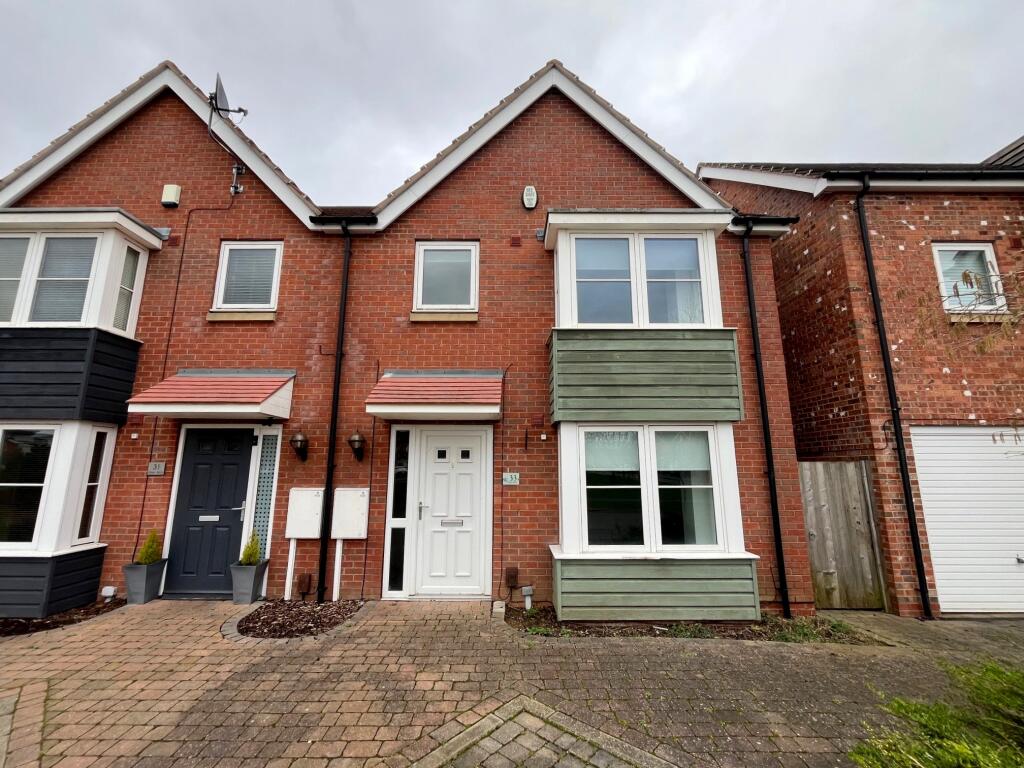 3 bed End of Terrace for rent in Grimsby. From Lovelle Estate Agency - Grimsby