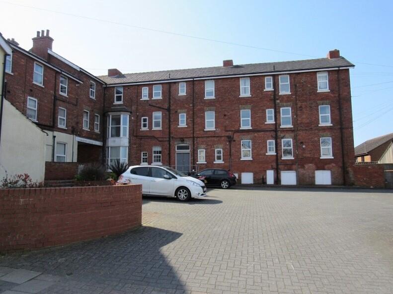 2 bed 1st Floor Flat for rent in Skegness. From Lovelle Estate Agency - Grimsby