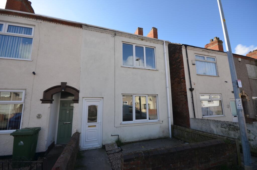 3 bed Mid Terraced House for rent in Grimsby. From Lovelle Estate Agency - Grimsby
