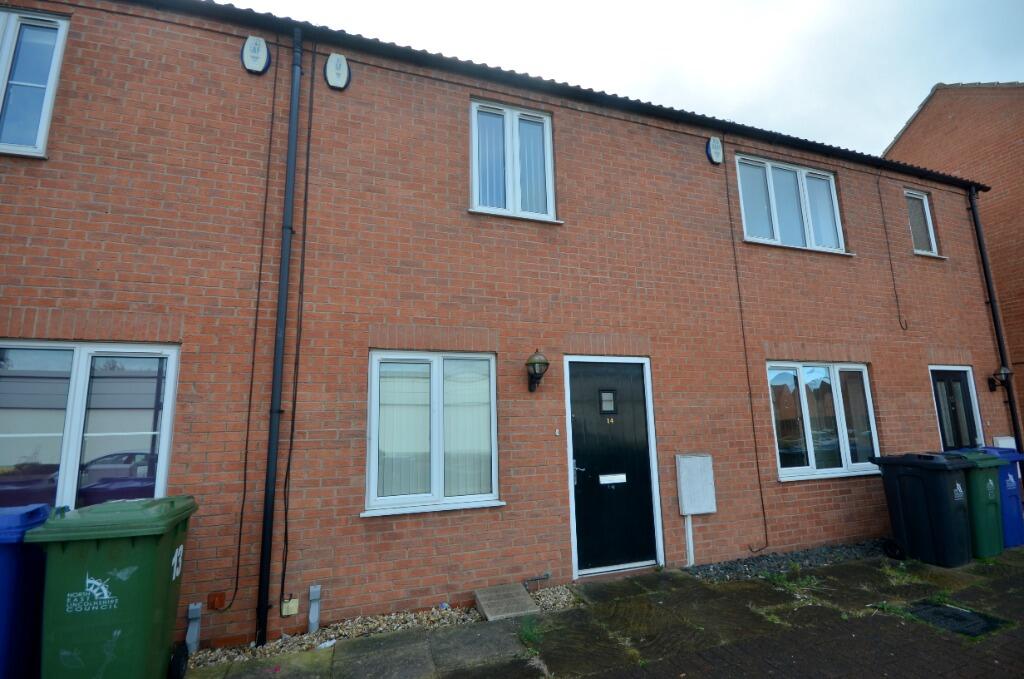 2 bed Mid Terraced House for rent in Grimsby. From Lovelle Estate Agency - Grimsby
