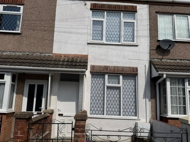 2 bed Mid Terraced House for rent in Cleethorpes. From Lovelle Estate Agency - Grimsby