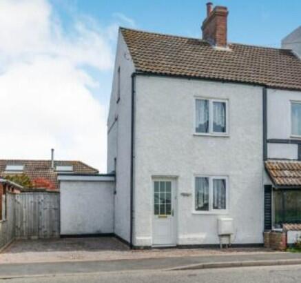 2 bed Mid Terraced House for rent in Mablethorpe. From Lovelle Estate Agency - Grimsby 2 bed Mid Terraced House for rent in Mablethorpe. From Lovelle Estate Agency - Grimsby
