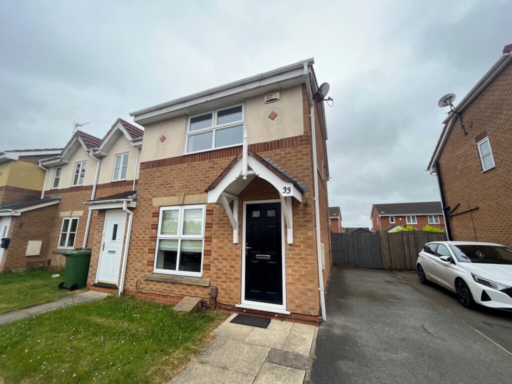 3 bed Mid Terraced House for rent in Bradley. From Lovelle Estate Agency - Grimsby 3 bed Mid Terraced House for rent in Bradley. From Lovelle Estate Agency - Grimsby