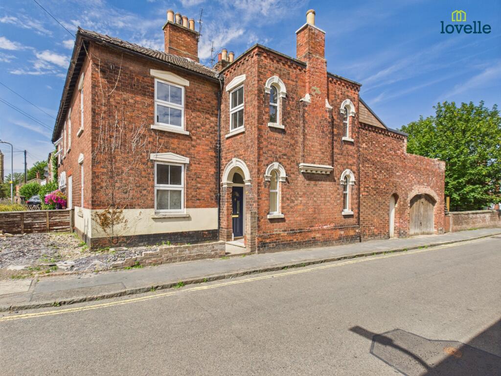 4 bed End of Terrace for rent in Market Rasen. From Lovelle Estate Agency - Market Rasen