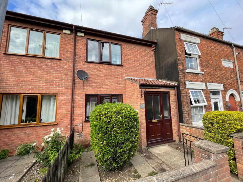 2 bed Mid Terraced House for rent in Market Rasen. From Lovelle Estate Agency - Market Rasen 2 bed Mid Terraced House for rent in Market Rasen. From Lovelle Estate Agency - Market Rasen