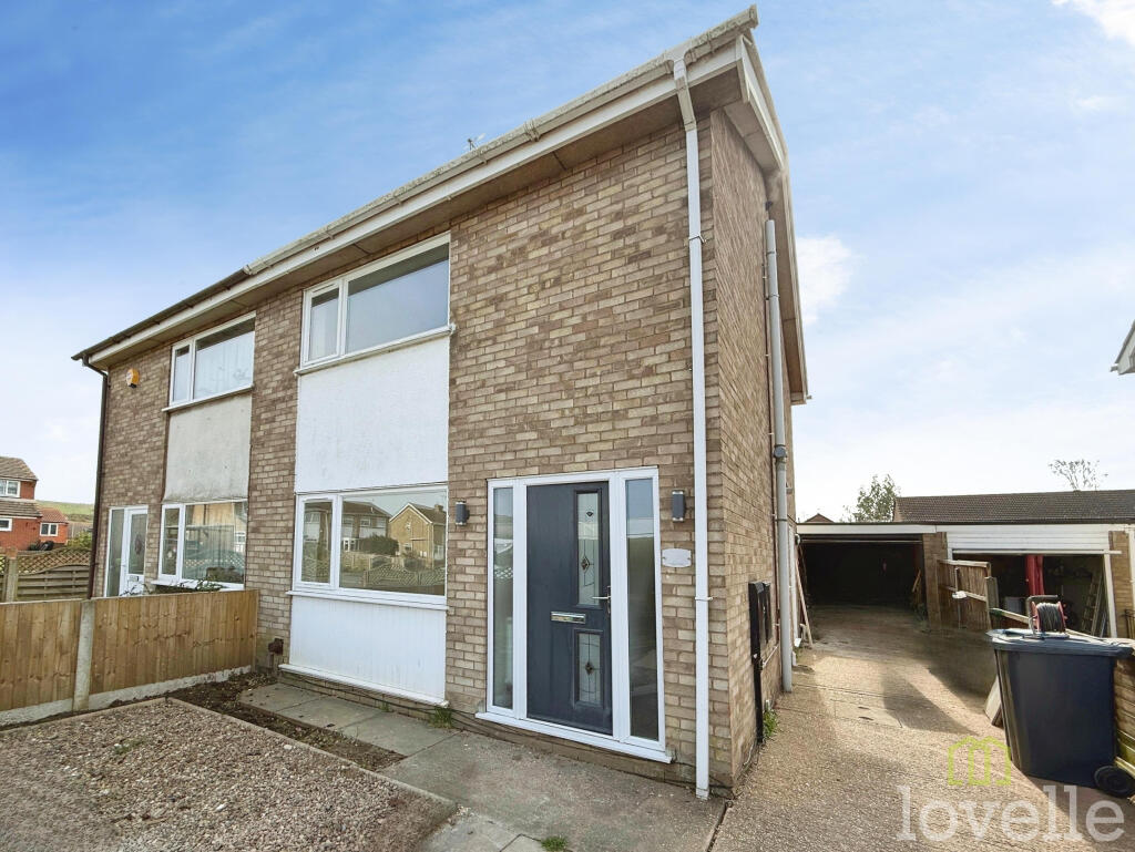 3 bed Semi Detached for rent in Lincoln. From Lovelle Estate Agency - North Hykeham