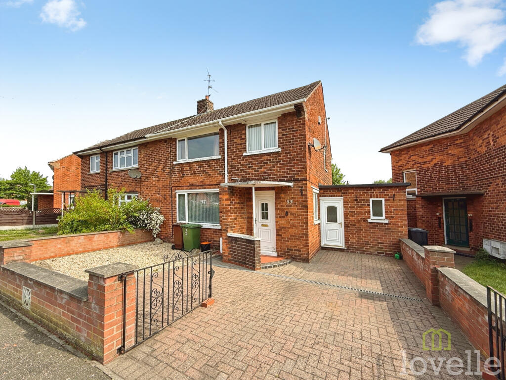 3 bed Semi Detached for rent in North Hykeham. From Lovelle Estate Agency - North Hykeham 3 bed Semi Detached for rent in North Hykeham. From Lovelle Estate Agency - North Hykeham