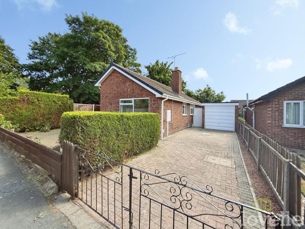 3 bed Detached bungalow for rent in Lincoln. From Lovelle Estate Agency - North Hykeham